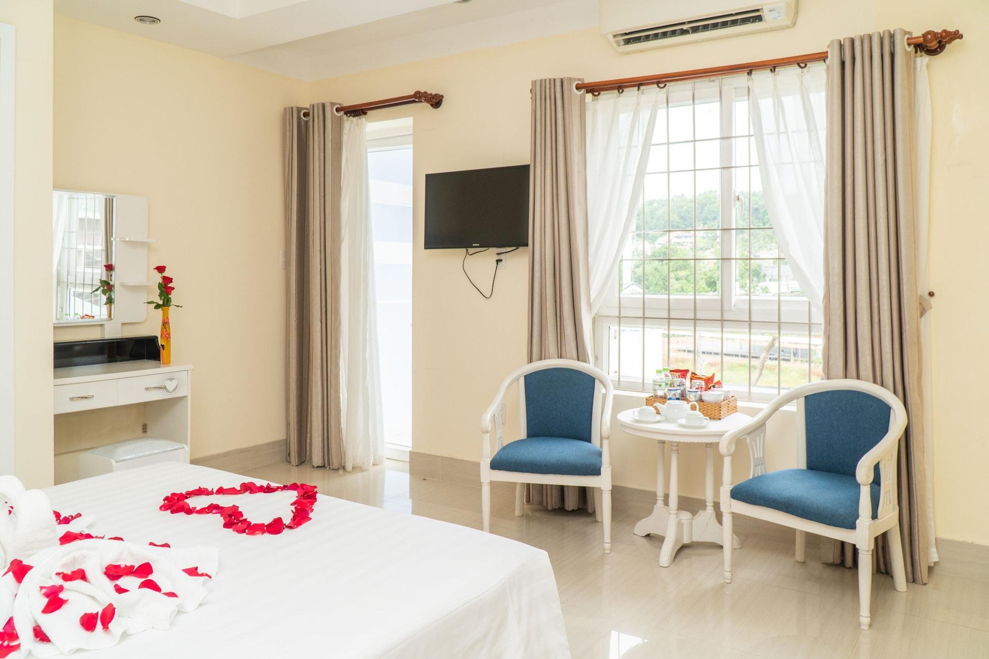 דואונג דונג Sun & Sea Hotel מראה חיצוני תמונה